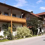 Апартаменты Appartementhaus Elisabeth Winklhofer Бад-Фюссинг