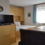 Appartementhaus Elisabeth Winklhofer * Бад-Фюссинг