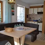 Апартаменты Appartementhaus Elisabeth Winklhofer Бад-Фюссинг